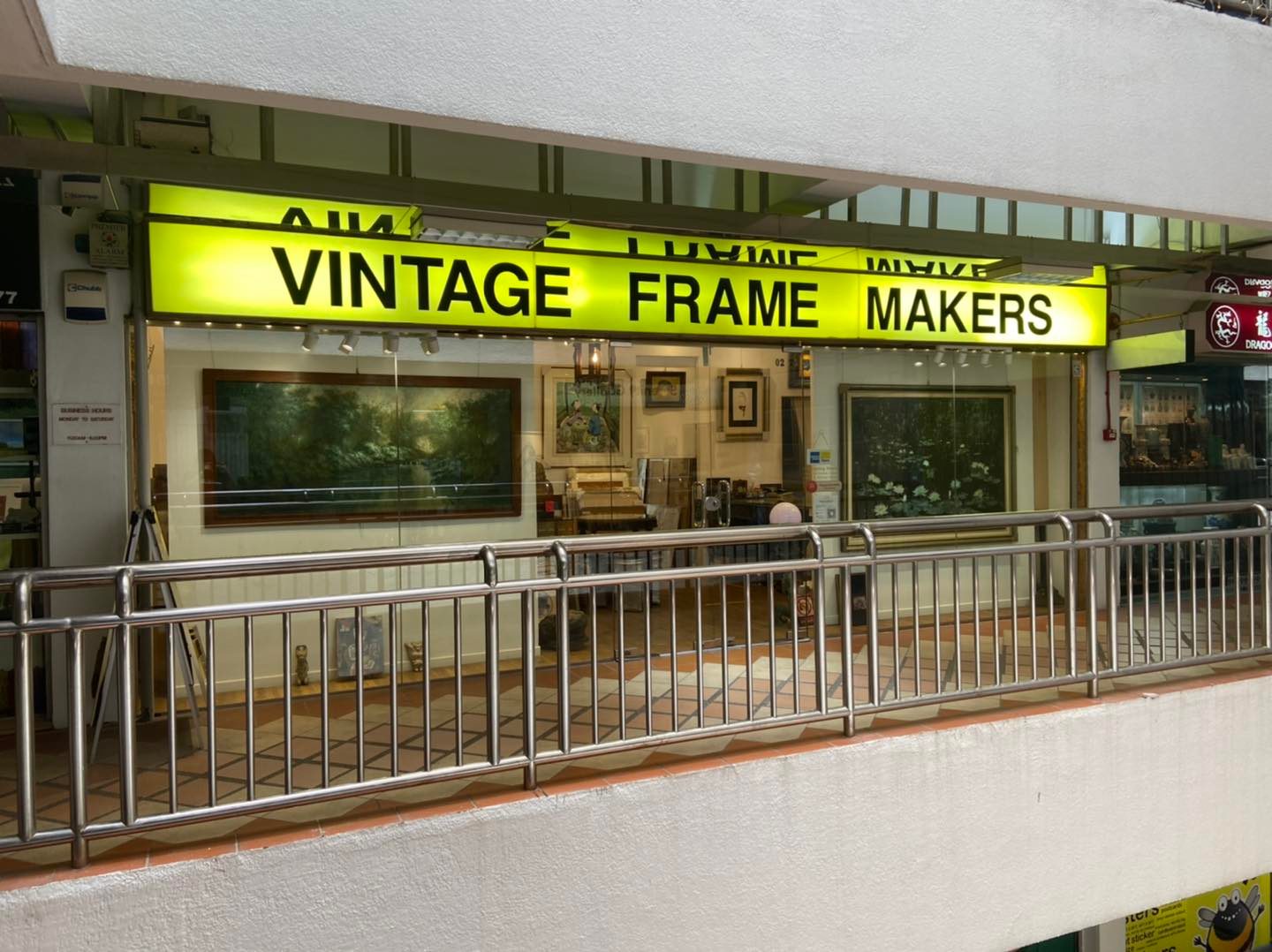 Vintage Frame Makers